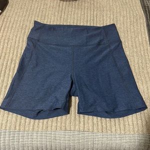 Outdoor Voices Warmup short 5” navy small